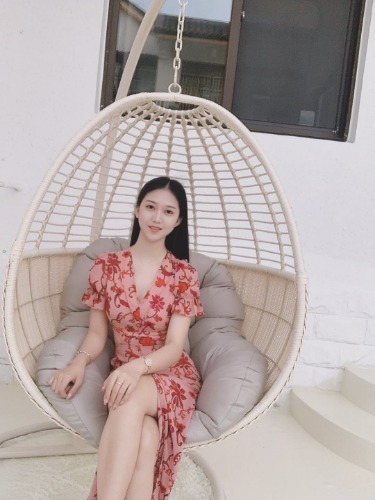 无锡情趣GSQT会所，妹子粉嫩